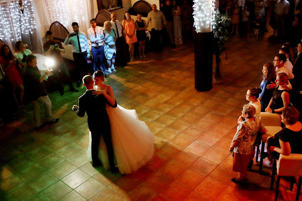 Fotógrafo de casamento Csilla Harmos (csilla). Foto de 9 de março 2020