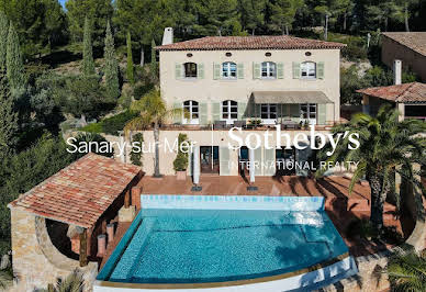 Seaside house with pool and terrace 4