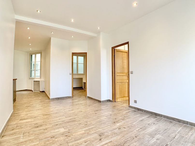 Vente appartement 3 pièces 56 m² à Neuilly-sur-Seine (92200), 485 000 €