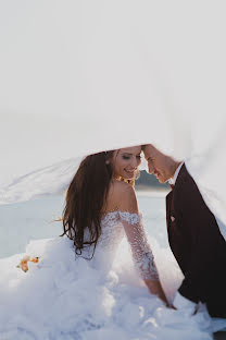 Fotógrafo de casamento Rigli Lutaj (riglilutaj). Foto de 30 de agosto 2020