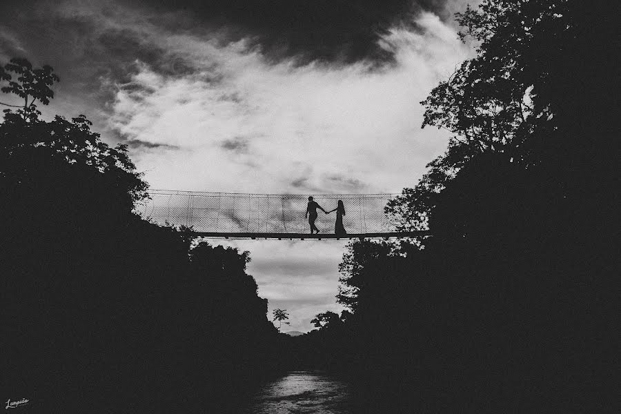 Svadobný fotograf Alinne Oliveira - Lampião Fotografia (lampiaophoto). Fotografia publikovaná 28. novembra 2020