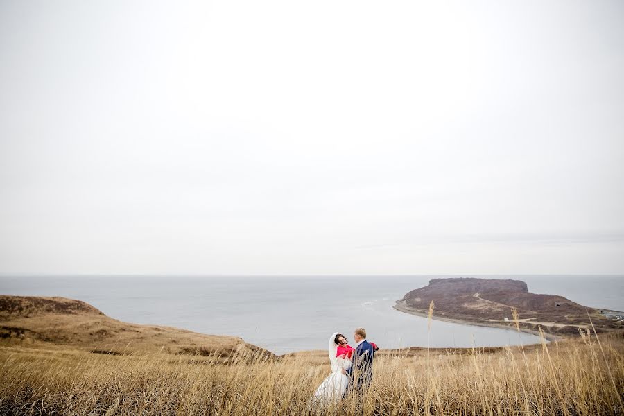 Fotografo di matrimoni Anna Khomenko (anyaxomenko). Foto del 11 gennaio 2016