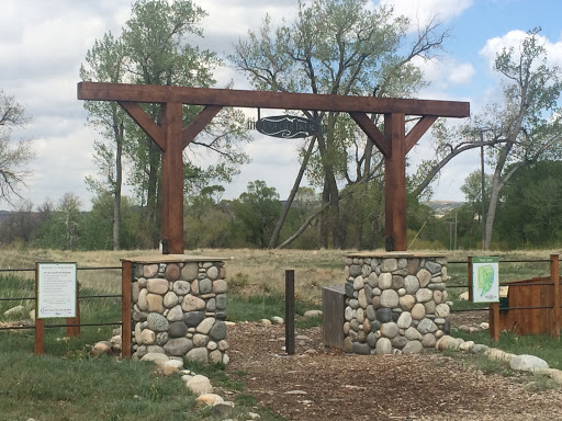 Dornix Park River Walk Trailhead