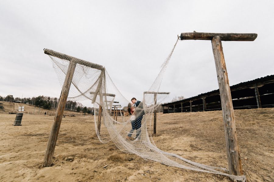 Wedding photographer Irina Seliverstova (waterlillly). Photo of 12 April 2015