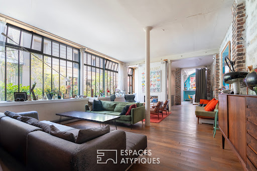 Contemporary apartment 4