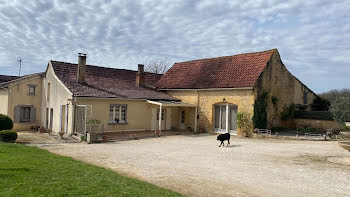 maison à Saint-Cyprien (24)