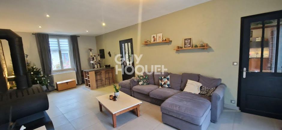 Vente maison 8 pièces 178 m² à Corbeny (02820), 249 000 €