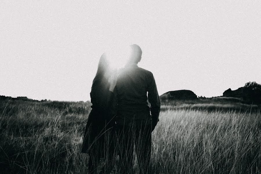 Fotografo di matrimoni Teguh Unobig (teguh). Foto del 27 febbraio 2019