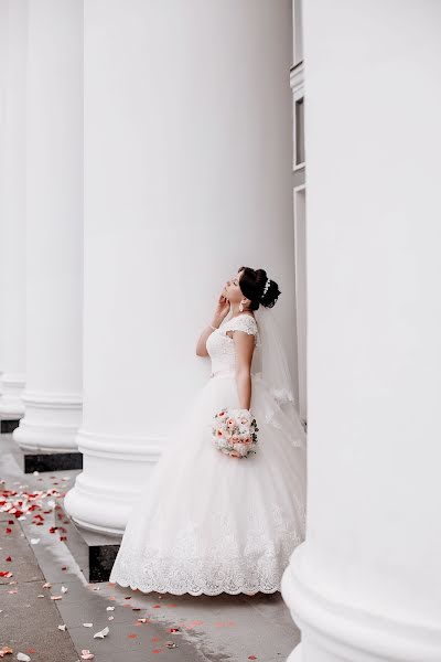 Fotógrafo de casamento Diana Prokhorova (prohorovadidi). Foto de 12 de agosto 2019