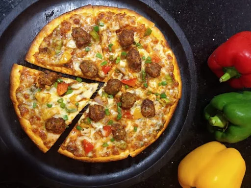 Veg Ball Manchurian Pizza