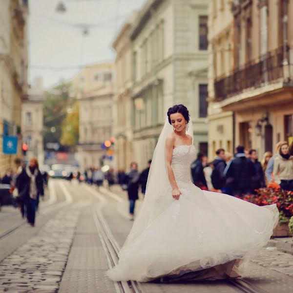 Fotografo di matrimoni Taras Kovalchuk (taraskovalchuk). Foto del 4 ottobre 2013