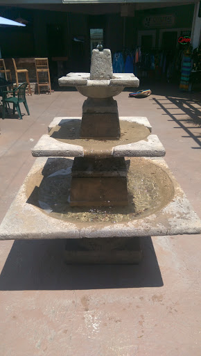 Beach Market Fountain