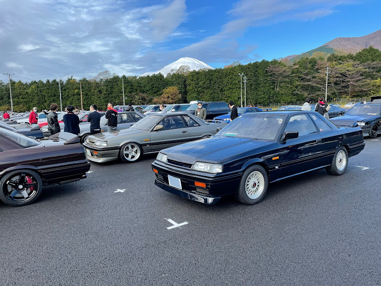 スカイラインのハチマルミーティング・紅葉ドライブ・富士スピードウェイ・つかれ癒しに関するカスタム事例の投稿画像7枚目
