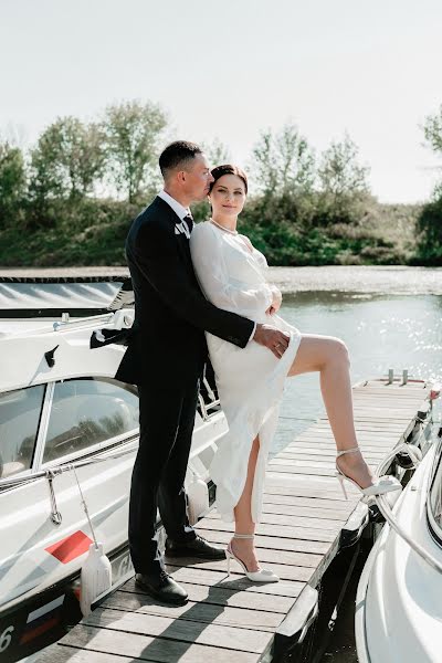 結婚式の写真家Darya Dmitrieva (dariadmitryeva)。5月12日の写真