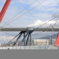 Arco e Ponte tra passato e futuro. di 