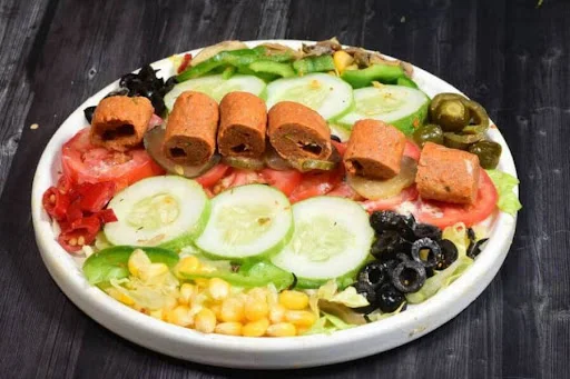 Chicken Hot And Spicy Kebab Salad