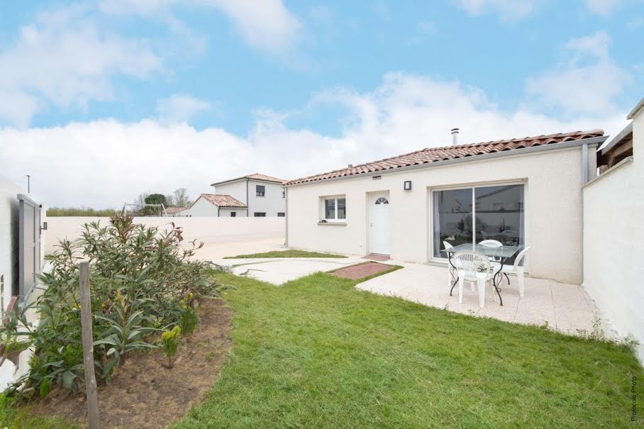 Vente villa 4 pièces 80 m² à Montaigut-sur-Save (31530), 263 000 €
