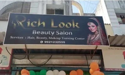 Rich Look Beauty Salon