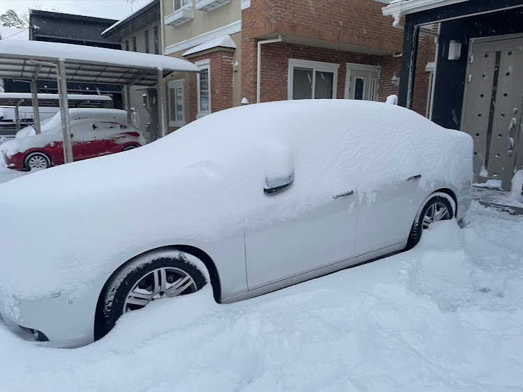 300の大寒波・雪が積もった・雪に関するカスタム事例の投稿画像2枚目