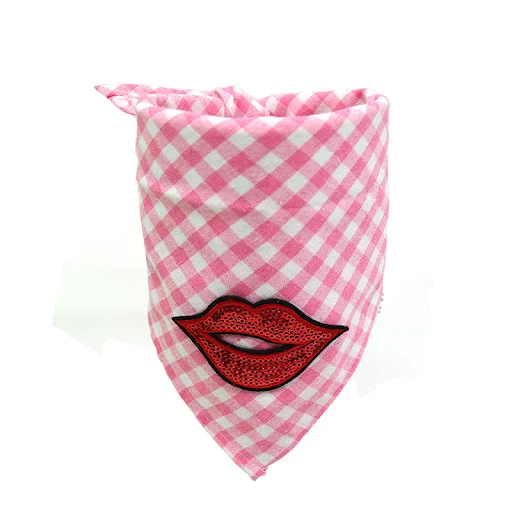 1 Pcs Pet Dog Bandana Valentine's Day Love Heart Design Cat Dog Bandana Scarf Pet Grooming Dog Accessories Dog Bibs