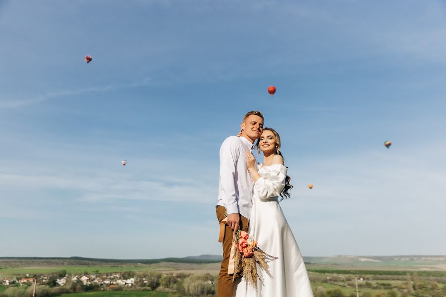 Wedding photographer Sergey Sales (sergeysalophoto). Photo of 28 April 2022