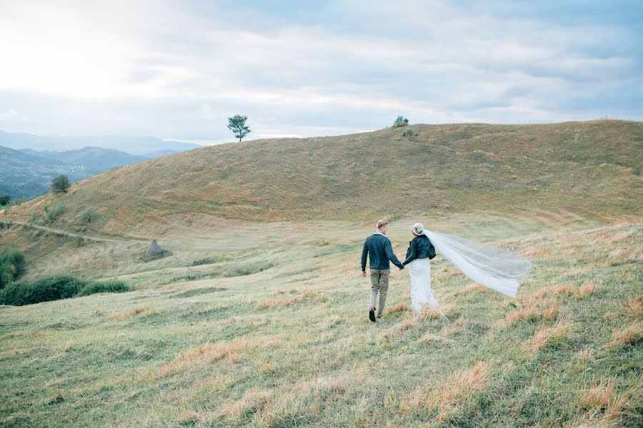 Fotógrafo de casamento Andrey Zhuravlev (juravlev). Foto de 2 de março 2016