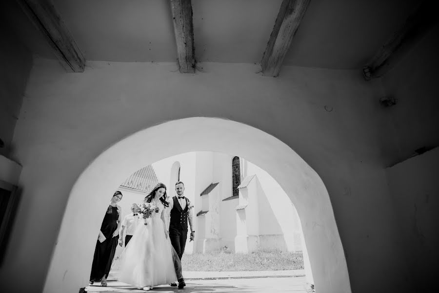 Fotografo di matrimoni Előd Bartalis (bartalisfoto2013). Foto del 14 dicembre 2022