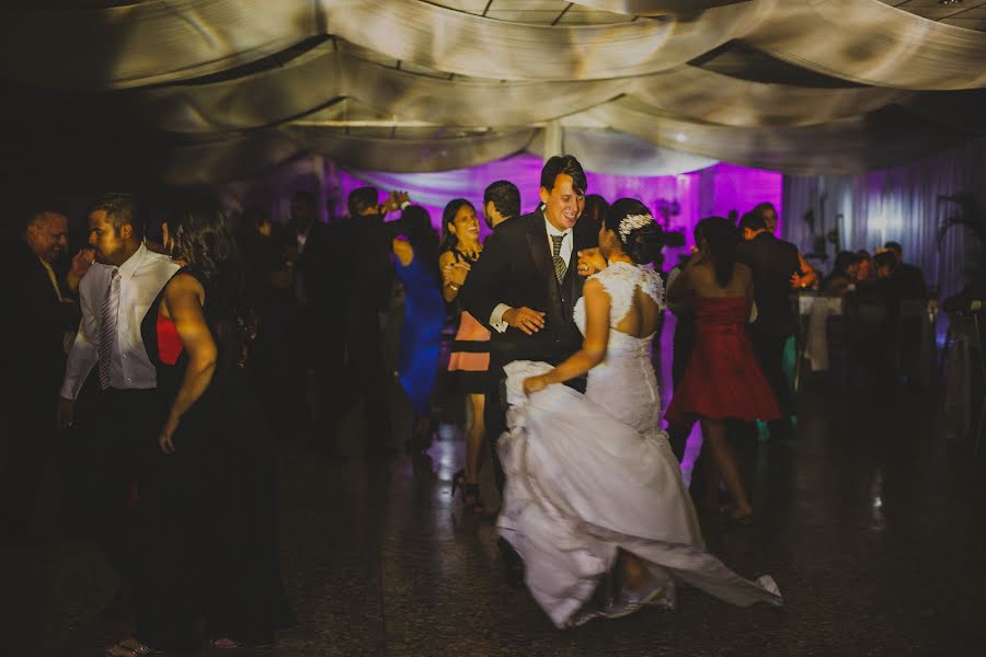 Esküvői fotós Andres Simone (andressimone). Készítés ideje: 2016 január 3.