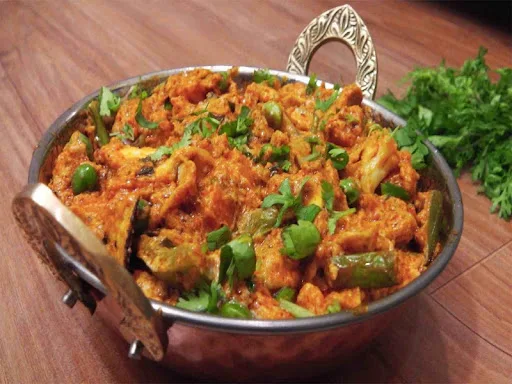 Kolhapuri Veg Tadka