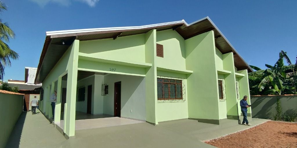 Casas à venda Setor F