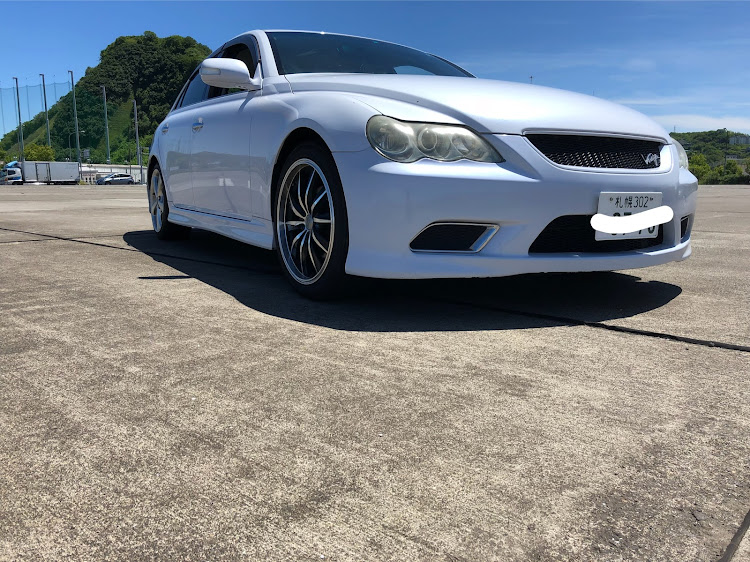 マークXのGRX120・マークXに関するカスタム事例の投稿画像1枚目