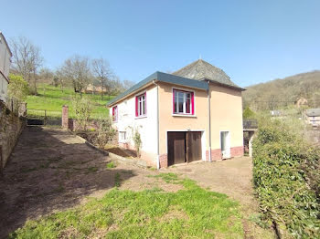 maison à Villecomtal (12)