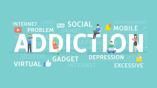 New research has found a connection between social media use and risky decision-making often seen in those with substance addictions.