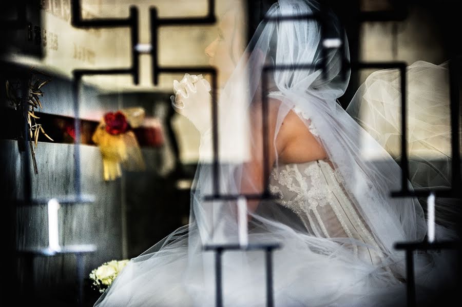 結婚式の写真家Emanuele Carpenzano (emanuelecarpenz)。2014 5月19日の写真