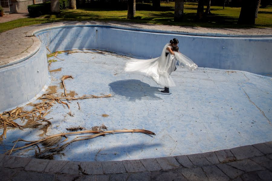 Fotógrafo de casamento Olliver Maldonado (ollivermaldonado). Foto de 14 de setembro 2017