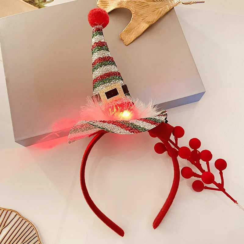 Weihnachts Stirnband mit Schneeflocken für Damen mit Lichtern Funkelnde Festtagsbeleuchtung für Frauen. Perfekt für Weihnachten und Feiern.