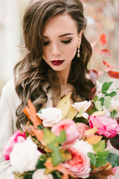 Wedding photographer Nastya Nikolaeva (nastyaen). Photo of 19 October 2016