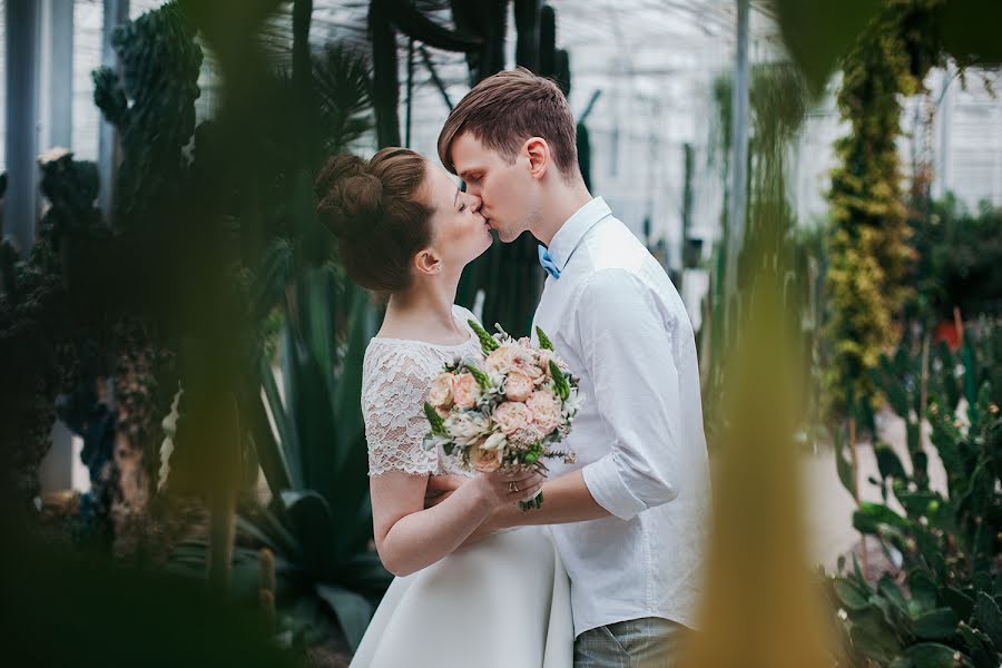 Wedding photographer Darya Mitina (daryamitina). Photo of 18 January 2018