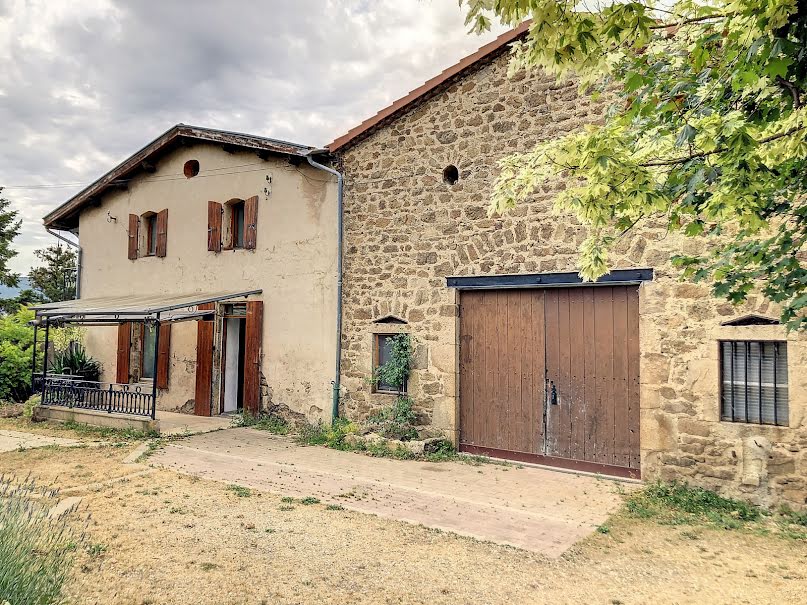 Vente maison 5 pièces 121 m² à Annonay (07100), 165 000 €
