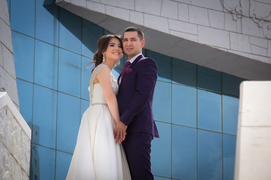 Wedding photographer Arshat Daniyarov (daniyararshat). Photo of 24 October 2017