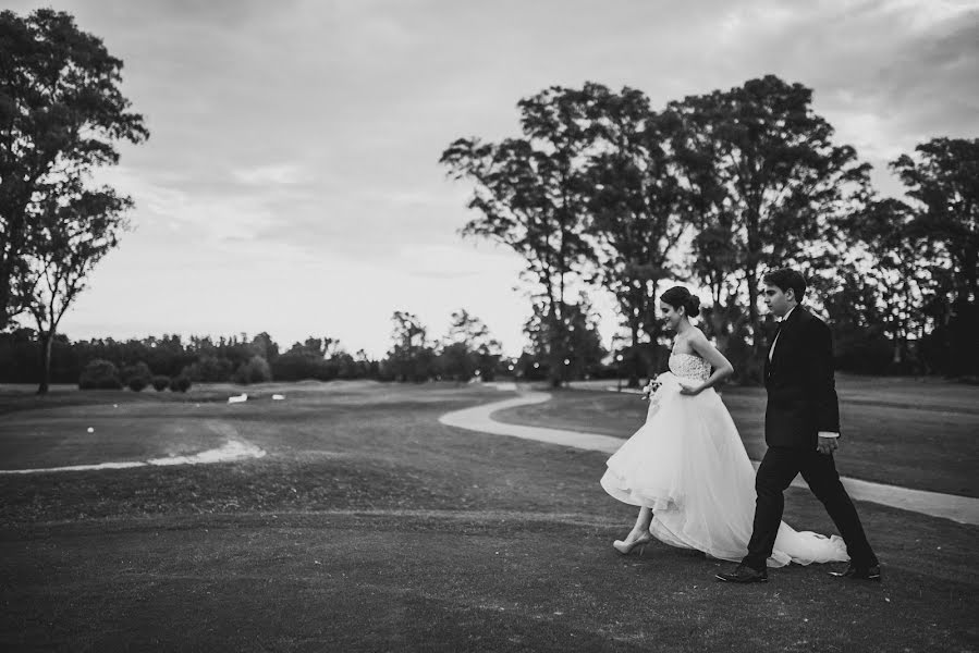 Fotografo di matrimoni Lara Botti (larabotti). Foto del 6 giugno 2021