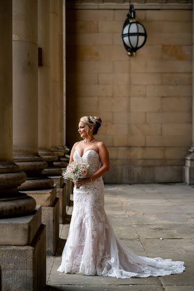 Fotógrafo de casamento Martin Hillary (mhillaryphoto). Foto de 2 de julho 2019