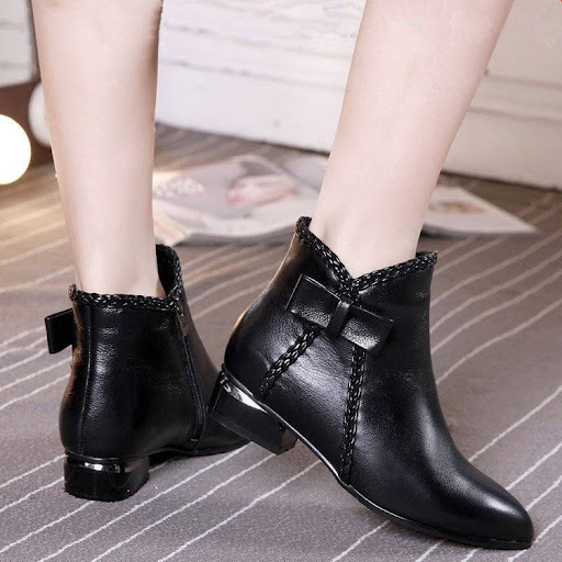 Title 4, Womens Thick Mid-heel Short Boots Pointed Mart...