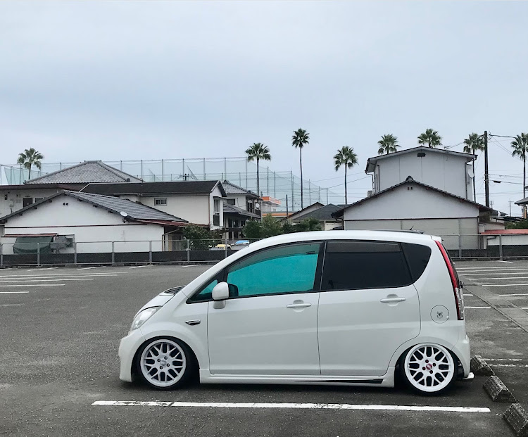 ムーヴのホイール自家塗装・BBS・DIY・赤×白好きに関するカスタム事例の投稿画像1枚目