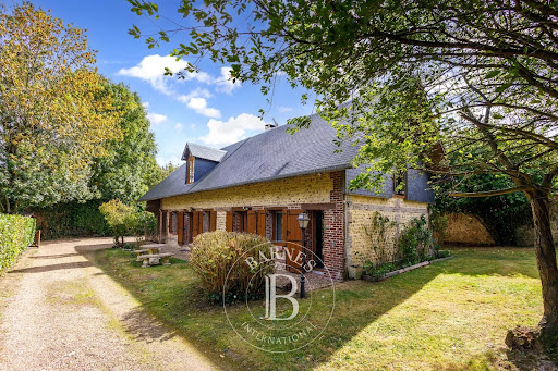 Propriété avec piscine 2