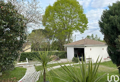 House with pool and terrace 2