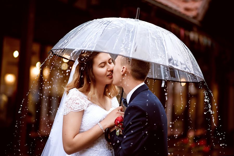 Wedding photographer Nataliya Salan (nataliasalan). Photo of 1 February 2019