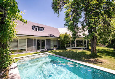 House with garden and terrace 11