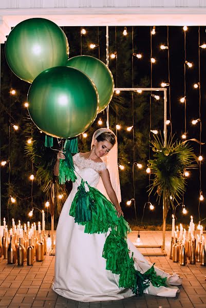 Fotógrafo de casamento Yuliya Yaroshenko (juliayaroshenko). Foto de 23 de agosto 2017