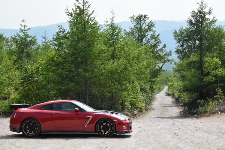 NISSAN GT-Rの森町・駒ヶ岳・チャレンジ精神・オフロード・アルジャーノンに関するカスタム事例の投稿画像33枚目